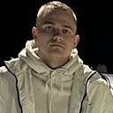 Максим, 22 года