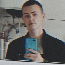 Фотография мужчины Владислав, 21 год из г. Арамиль