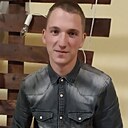 Саша, 23 года