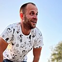 Роман, 33 года