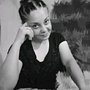 Zara, 44 года