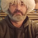 Иса, 46 лет