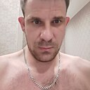 John, 39 лет