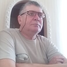 Фотография мужчины Владимир, 64 года из г. Омск