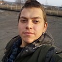 Виталий Неверов, 26 лет