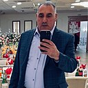 Нурали, 50 лет
