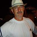 Анатолий, 61 год