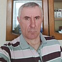 Юра, 61 год