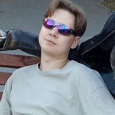 Фотография мужчины Антон, 19 лет из г. Курган