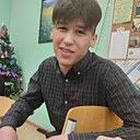 Максим, 22 года