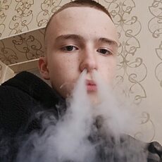 Фотография мужчины Кирилл, 19 лет из г. Иноземцево