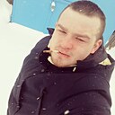 Максим, 24 года