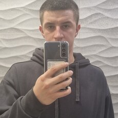 Фотография мужчины Рома, 27 лет из г. Уссурийск