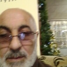 Фотография мужчины Вачаган, 64 года из г. Долгопрудный