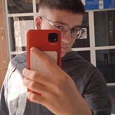 Фотография мужчины Дмитрий, 19 лет из г. Лазаревское