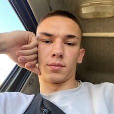 Фотография мужчины Макс, 23 года из г. Краснодон