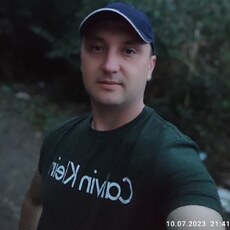 Фотография мужчины Игорь, 38 лет из г. Саратов