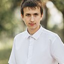 Денис, 23 года