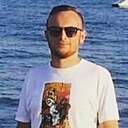 Макс, 32 года