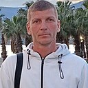 Максим, 42 года