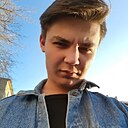 Артём, 23 года