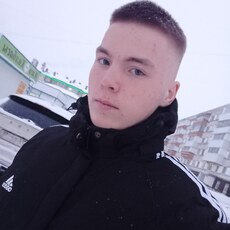 Фотография мужчины Рома, 19 лет из г. Можга