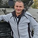 Витя, 32 года