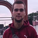 Денис, 24 года