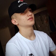 Фотография мужчины Василий, 22 года из г. Омск