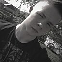 Макс, 20 лет
