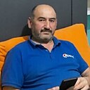 Мукаррам, 47 лет