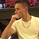 Олег, 23 года