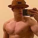 Михаил, 32 года