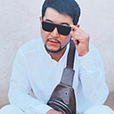 Армани, 35 лет