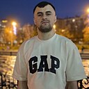 Комрон, 33 года