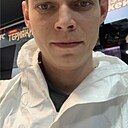 Денис, 32 года