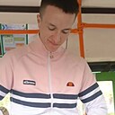 Денис, 23 года