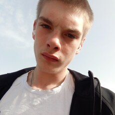 Фотография мужчины Михаил, 21 год из г. Рославль