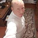Денис, 33 года
