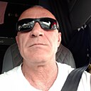 Роберт, 53 года