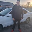 Максим, 23 года