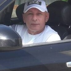 Фотография мужчины Валерий, 47 лет из г. Саратов