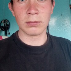 Фотография мужчины Саня, 21 год из г. Петровск-Забайкальский