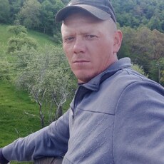 Фотография мужчины Михаил, 35 лет из г. Oradia