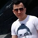Akon, 31 год