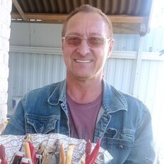 Фотография мужчины Влад, 53 года из г. Горячий Ключ