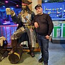 Сарват, 44 года