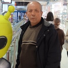 Фотография мужчины Тохир, 63 года из г. Нижневартовск