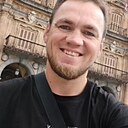 Anatoli, 32 года