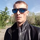 Илья, 33 года